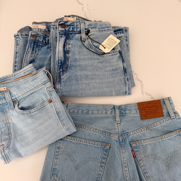 Levi Jeans - Picture 4 of 16